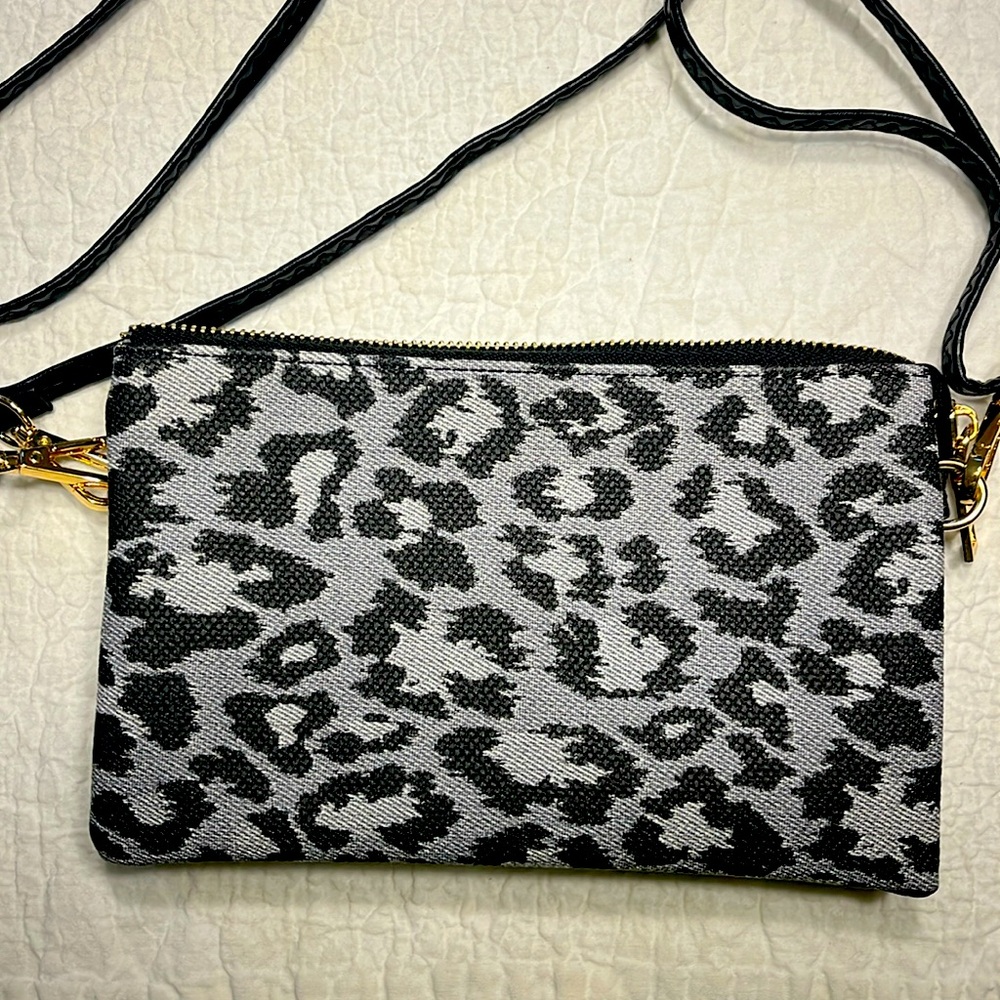 Jen & Co. Crossbody and wristlet bag